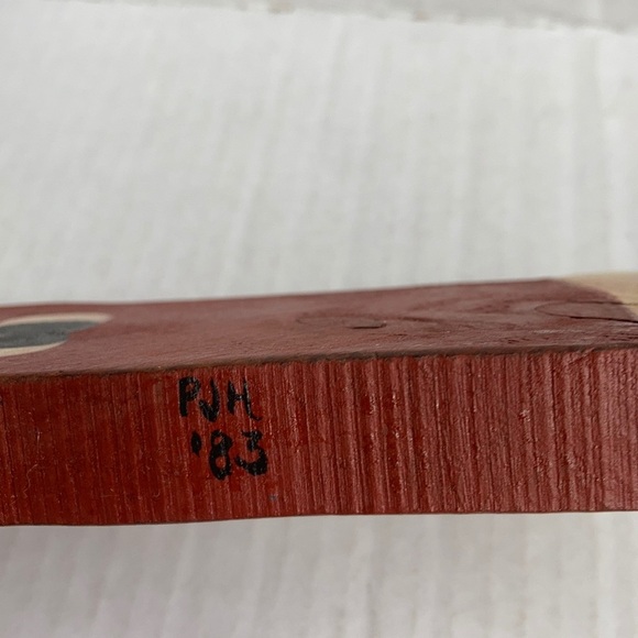 Vintage 1983 wood carved painted Santa Christmas tree on pedestal - Picture 8 of 11